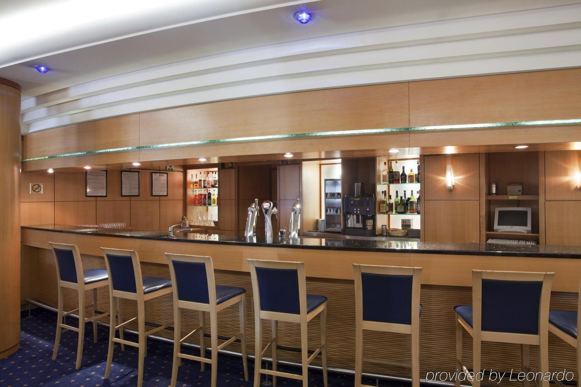 Adagio Original Thoiry Geneve Aparthotel Restoran foto